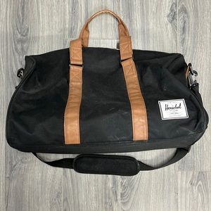 Herschel duffel bag